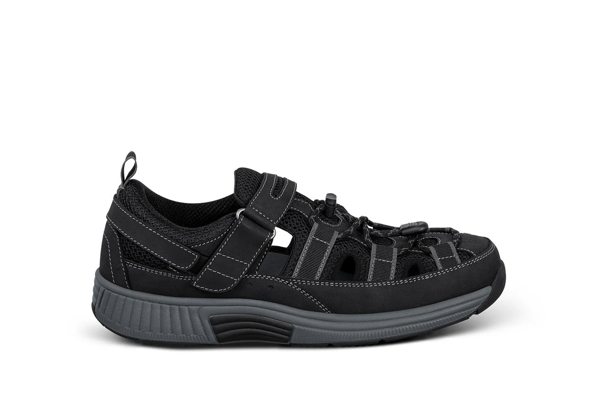 Clearwater - Black